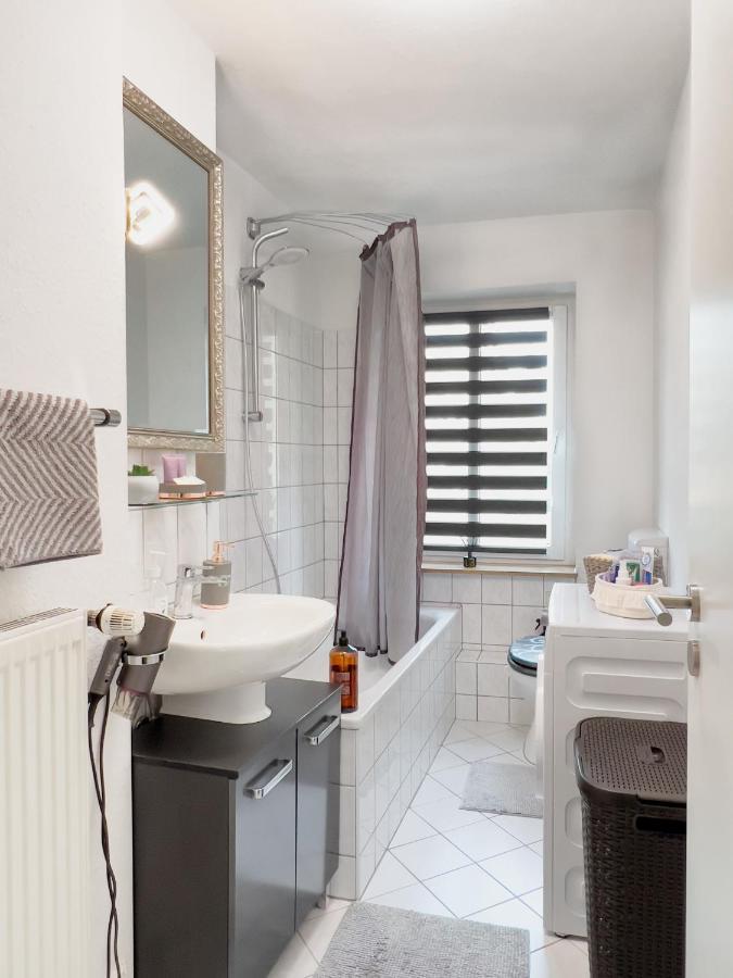 Schoene Helle & Gemuetliche Wohnung In Altstadtnaehe Erfurt Cameră foto