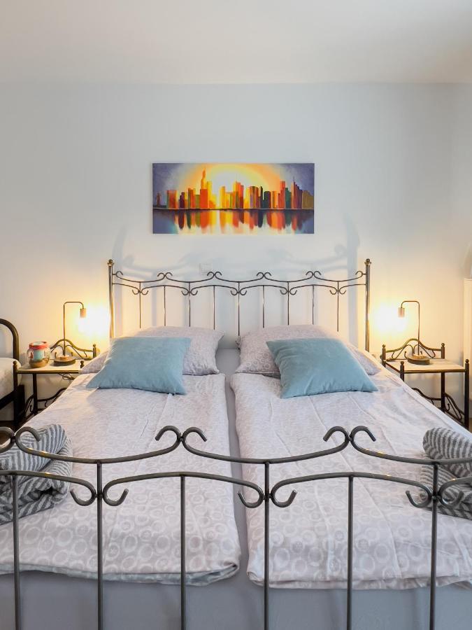 Schoene Helle & Gemuetliche Wohnung In Altstadtnaehe Erfurt Cameră foto