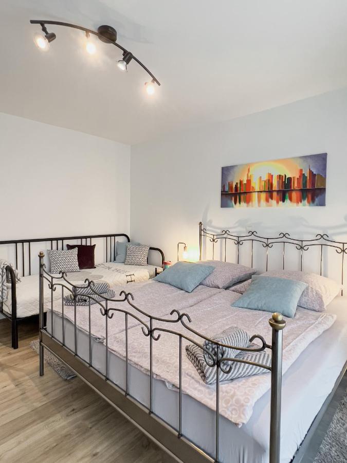 Schoene Helle & Gemuetliche Wohnung In Altstadtnaehe Erfurt Exterior foto