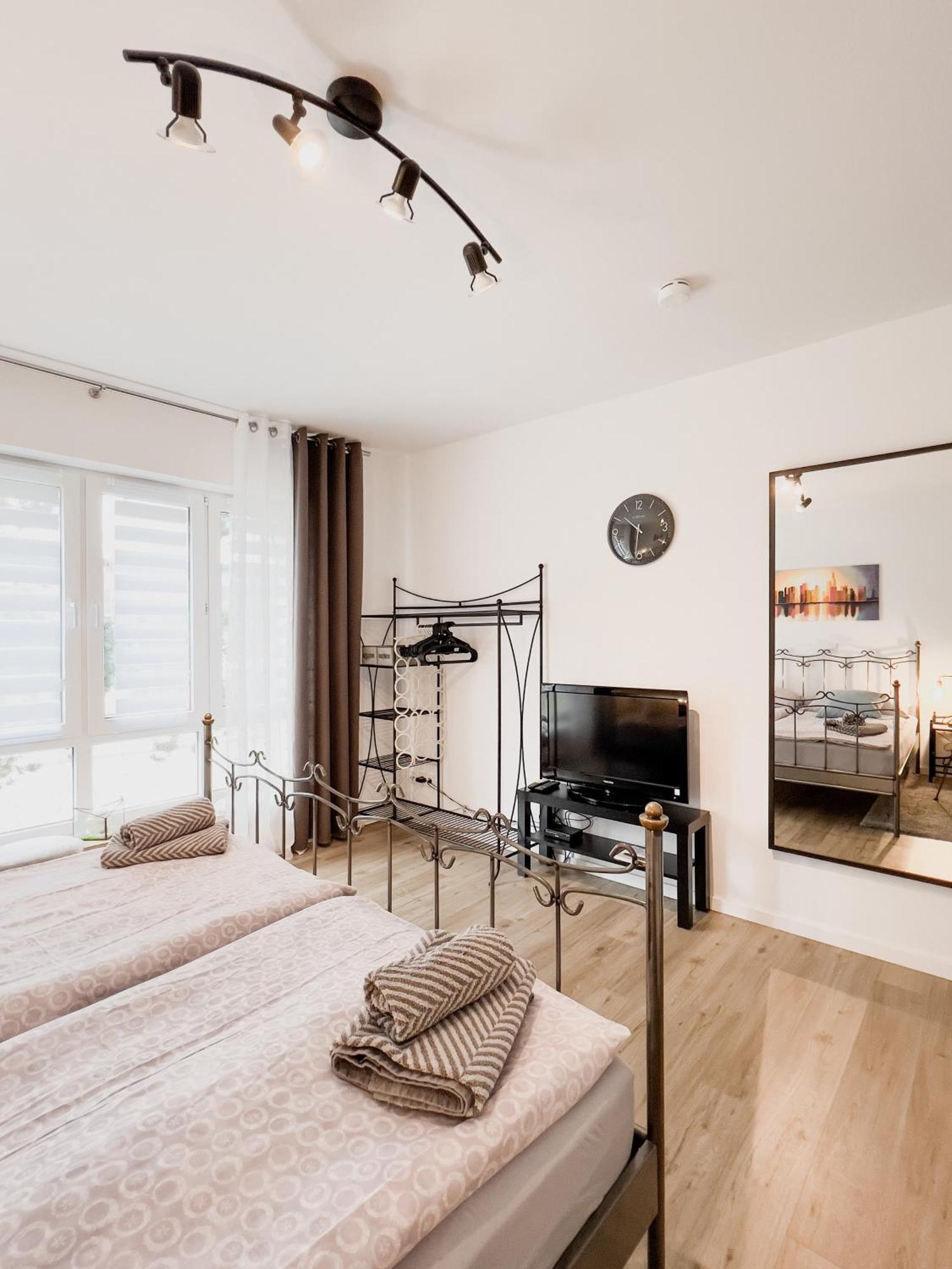 Schoene Helle & Gemuetliche Wohnung In Altstadtnaehe Erfurt Cameră foto